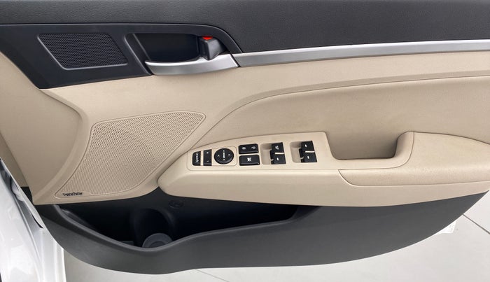 2021 Hyundai New Elantra 2.0 SX (O) AT, Petrol, Automatic, 4,359 km, Driver Side Door Panels Control