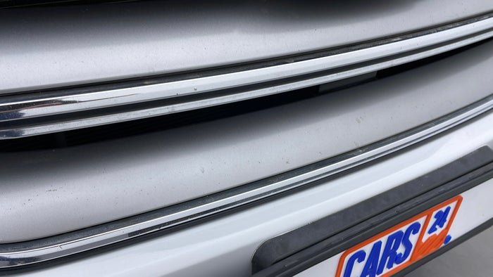FORD EDGE-Grill Chrome Chip