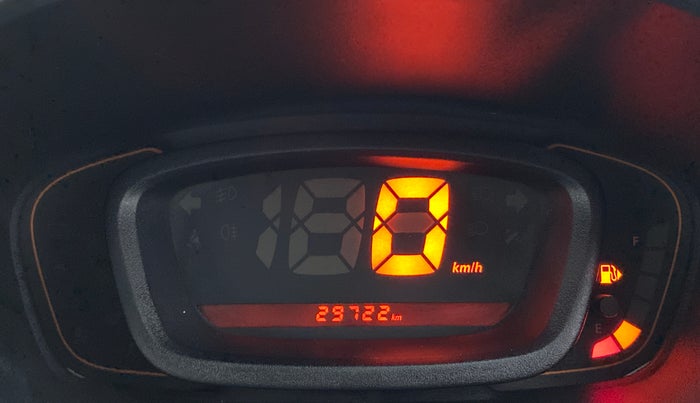 2016 Renault Kwid 1.0 RXT, Petrol, Manual, 29,722 km, Odometer Image