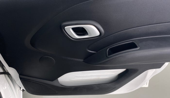 2018 Datsun Redi Go T (O), Petrol, Manual, 23,959 km, Driver Side Door Panels Control