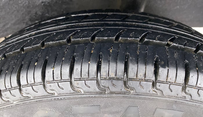 2018 Datsun Redi Go T (O), Petrol, Manual, 23,959 km, Left Rear Tyre Tread