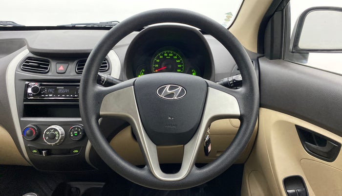 2017 Hyundai Eon ERA PLUS (O), Petrol, Manual, 7,380 km, Steering Wheel Close Up