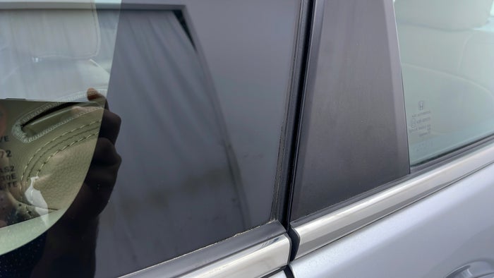 HONDA CR V-Window Glass / Quarter Glass RHS Rear Scratch