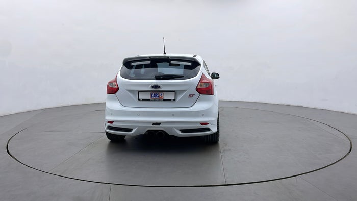 FORD FOCUS-Back/Rear View