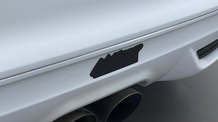 FORD FOCUS-Stickers Other Stickers/Badges Visible