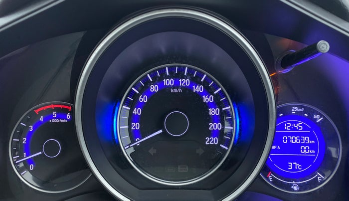 2019 Honda WR-V 1.5 i-DTEC VX MT, Diesel, Manual, 70,650 km, Odometer Image