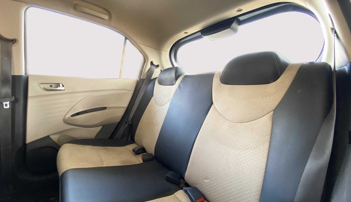 2018 Hyundai NEW SANTRO SPORTZ 1.1, Petrol, Manual, 17,081 km, Right Side Rear Door Cabin
