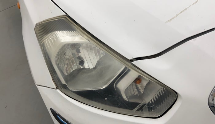 2017 Datsun Go T, Petrol, Manual, 72,762 km, Right headlight - Headlight not working