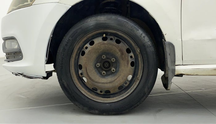 2014 Volkswagen Polo COMFORTLINE 1.5L DIESEL, Diesel, Manual, 93,286 km, Left Front Wheel