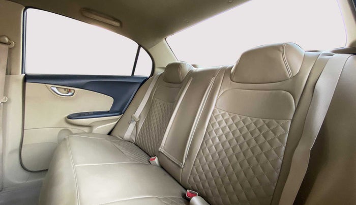 2015 Honda Amaze 1.2 VXMT I VTEC, Petrol, Manual, 81,396 km, Right Side Rear Door Cabin