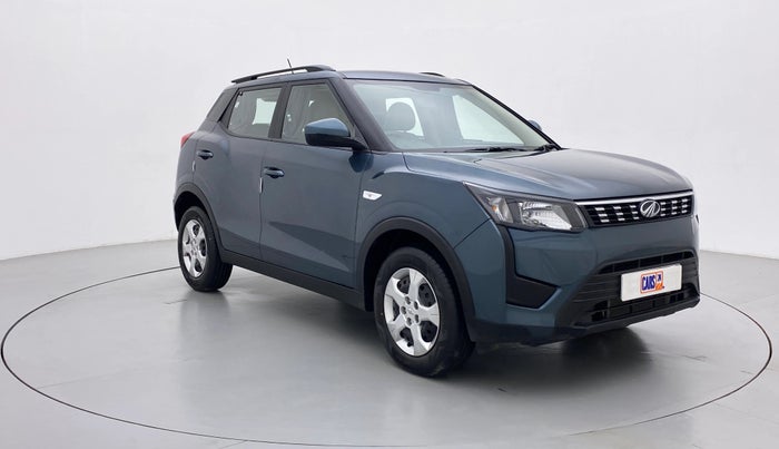 2022 Mahindra XUV300 W6 AT, Diesel, Automatic, 4,486 km, Right Front Diagonal