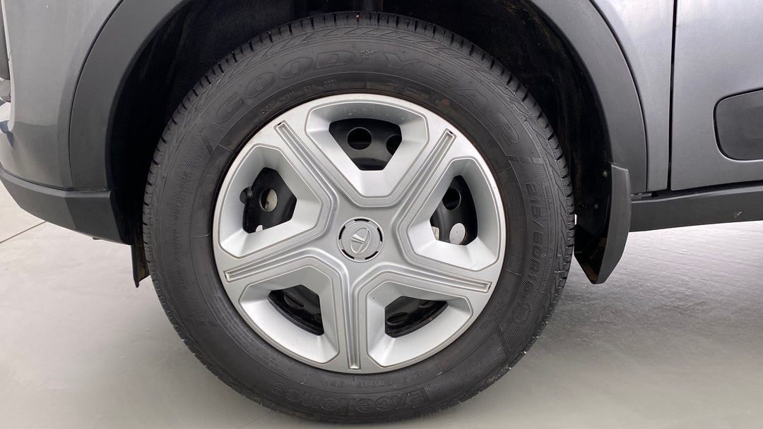 Left Front Wheel