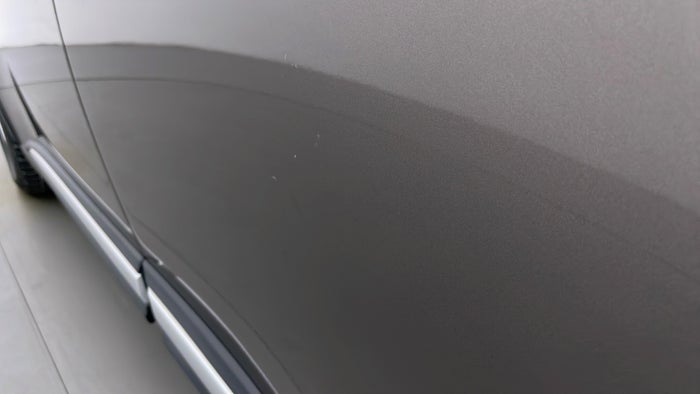 MITSUBISHI OUTLANDER-Door Exterior LHS Rear Scratch