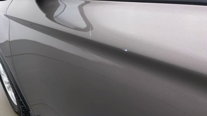 MITSUBISHI OUTLANDER-Door Exterior LHS Front Scratch