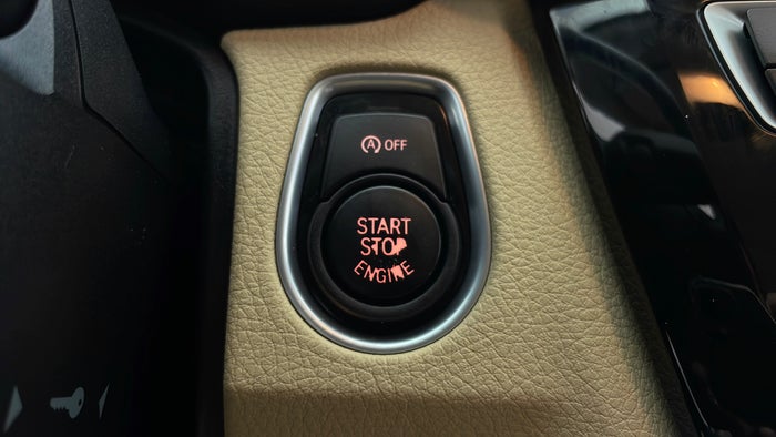 BMW 318I-Dashboard Push Start Button Faded
