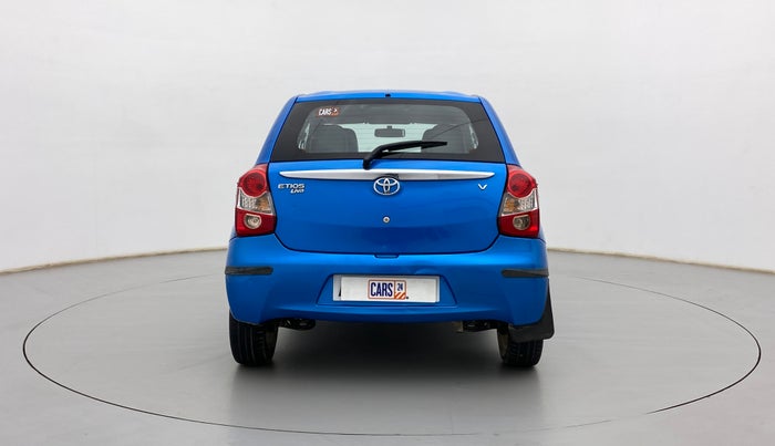 2013 Toyota Etios Liva V, Petrol, Manual, 86,000 km, Back/Rear
