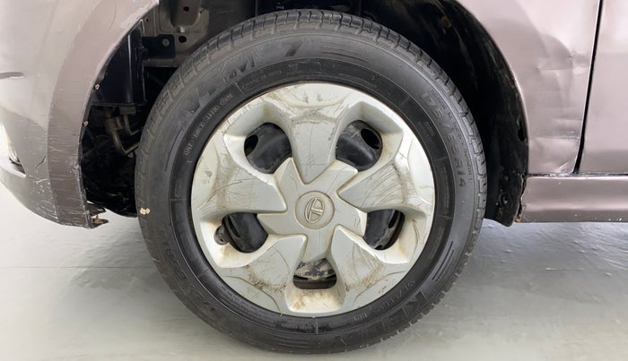 2018 Tata Tiago XZ 1.2 REVOTRON, Petrol, Manual, 63,320 km, Left Front Wheel