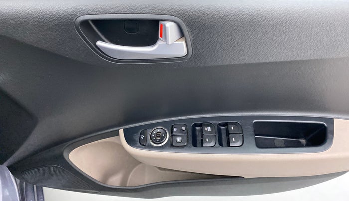 2018 Hyundai Grand i10 SPORTZ 1.2 KAPPA VTVT, CNG, Manual, 23,587 km, Driver Side Door Panels Control