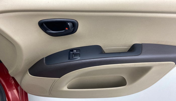 2013 Hyundai i10 ERA 1.1 IRDE, Petrol, Manual, 44,941 km, Driver Side Door Panels Control