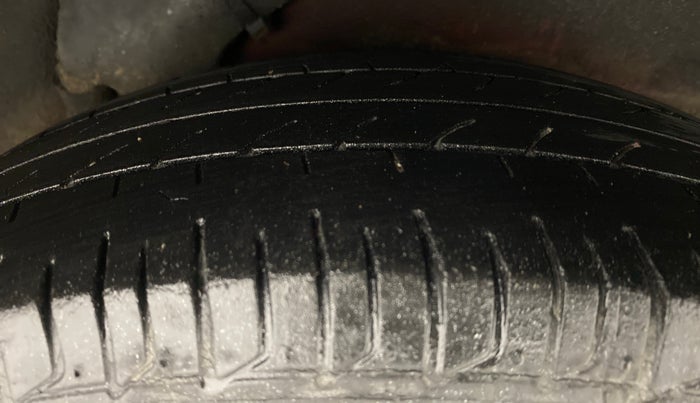 2013 Hyundai i10 ERA 1.1 IRDE, Petrol, Manual, 44,941 km, Left Rear Tyre Tread
