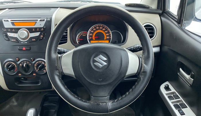 2016 Maruti Wagon R 1.0 VXI AMT, Petrol, Automatic, 88,216 km, Steering Wheel Close Up