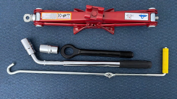 HYUNDAI TUCSON-Tool Kit