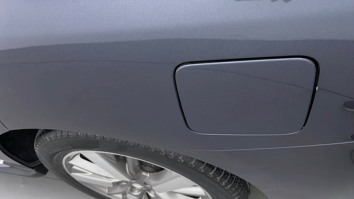 NISSAN PATHFINDER-Quarter Panel LHS Scratch