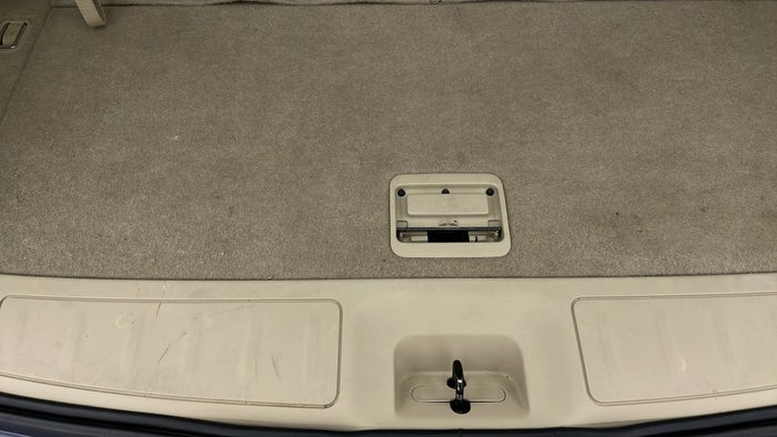 NISSAN PATHFINDER-Dicky /Boot Door Carpet Broken