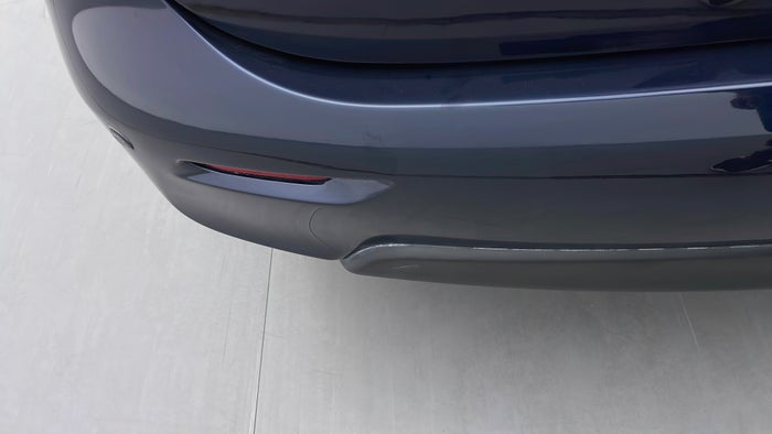 INFINITI QX60-Bumper Rear Scratch