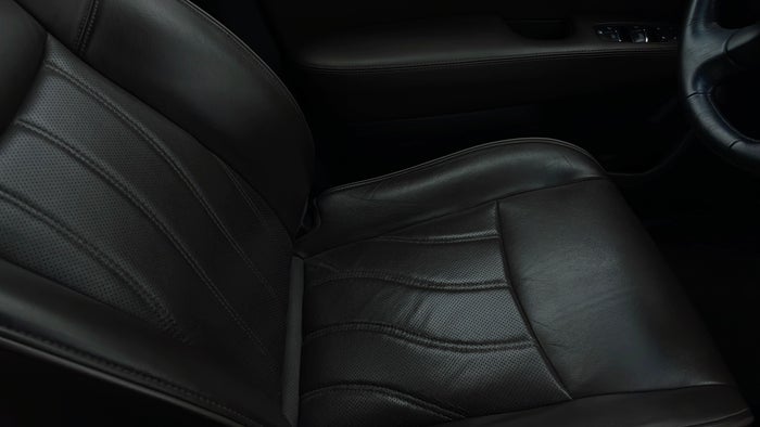 INFINITI QX60-Seat LHS Front Depressed/Pressure Mark