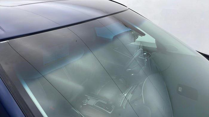 INFINITI QX60-Windshield Front Scratch