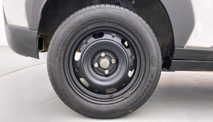 2021 Nissan MAGNITE XL MT, Petrol, Manual, 32,619 km, Right Rear Wheel