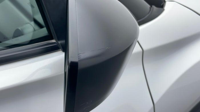 NISSAN KICKS-ORVM RHS Scratch