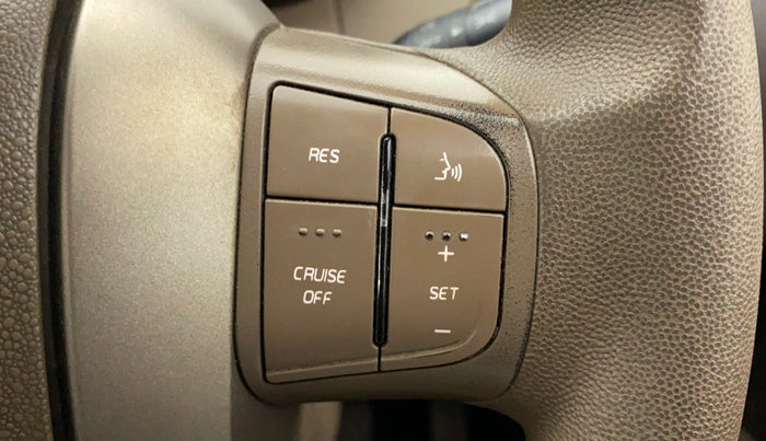 2015 Mahindra XUV500 W6, Diesel, Manual, 54,971 km, Adaptive Cruise Control