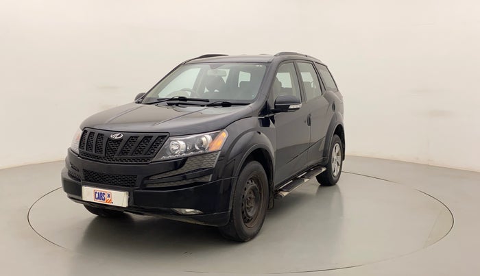 2015 Mahindra XUV500 W6, Diesel, Manual, 54,971 km, Left Front Diagonal