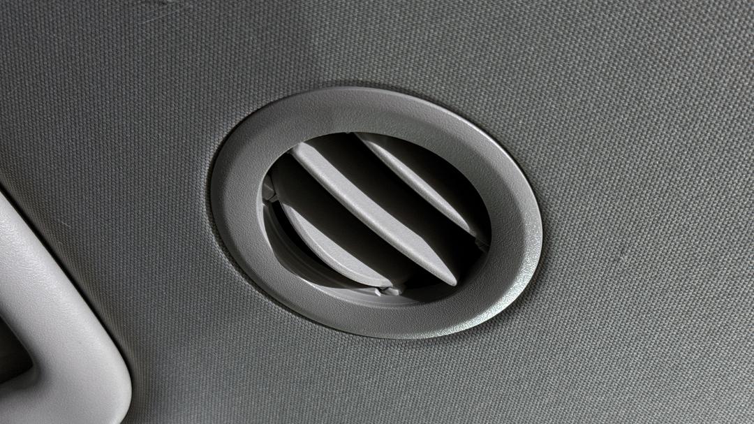 2022 Kia Carnival Platinum, Automatic, 38409 km, Rear A/C Vent