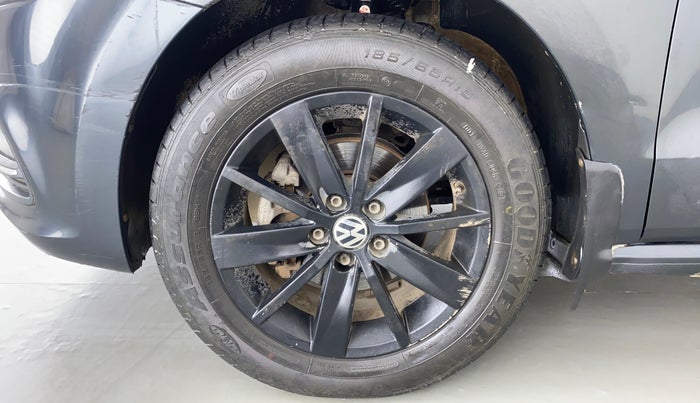 2016 Volkswagen Polo HIGHLINE1.2L PETROL, Petrol, Manual, 99,371 km, Left Front Wheel