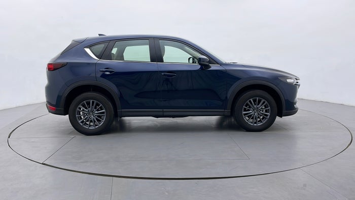MAZDA CX 5-Right Side View