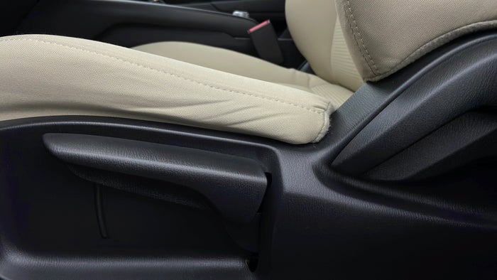 MAZDA CX 5-Driver Side Adjustment Panel