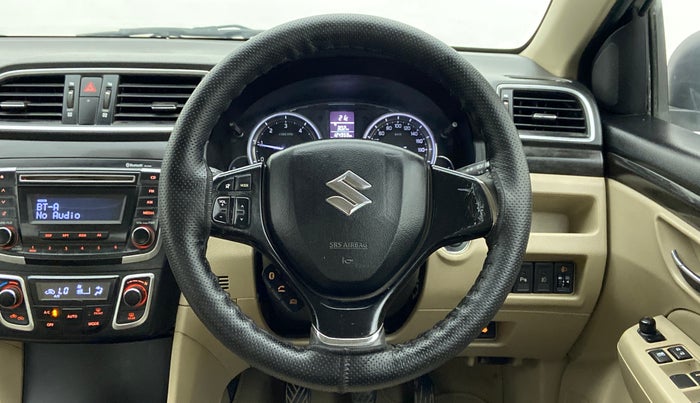 2014 Maruti Ciaz ZDI, Diesel, Manual, 1,25,015 km, Steering Wheel Close Up