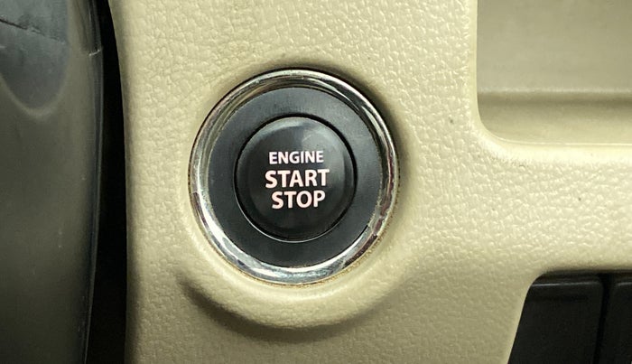 2014 Maruti Ciaz ZDI, Diesel, Manual, 1,25,015 km, Keyless Start/ Stop Button