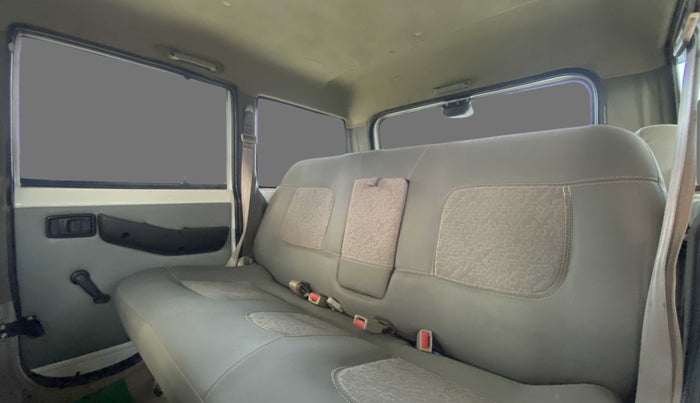 2020 Mahindra Bolero B4, Diesel, Manual, 72,834 km, Right Side Rear Door Cabin