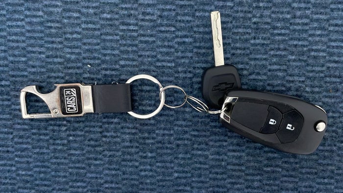 CHEVROLET SPARK-Key Close-up