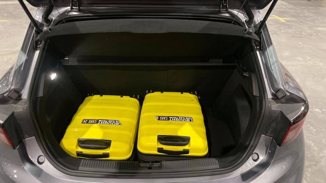 2025 MG Mg3 Excite, Automatic, 6969 km, Boot Inside View with Luggage