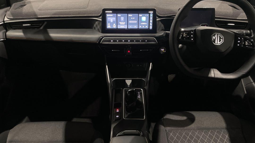 2025 MG Mg3 Excite, Automatic, 6969 km, Center Console