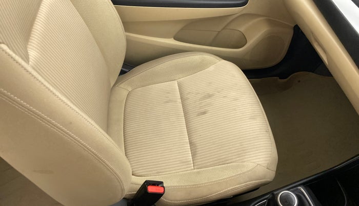 2021 Honda Amaze 1.2 VXMT I VTEC, Petrol, Manual, 13,226 km, Front left seat (passenger seat) - Cover slightly stained