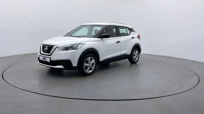 NISSAN KICKS-Left Front Diagonal (45- Degree) View