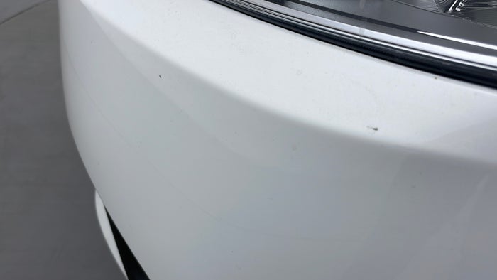 NISSAN KICKS-Bumper Front Scratch