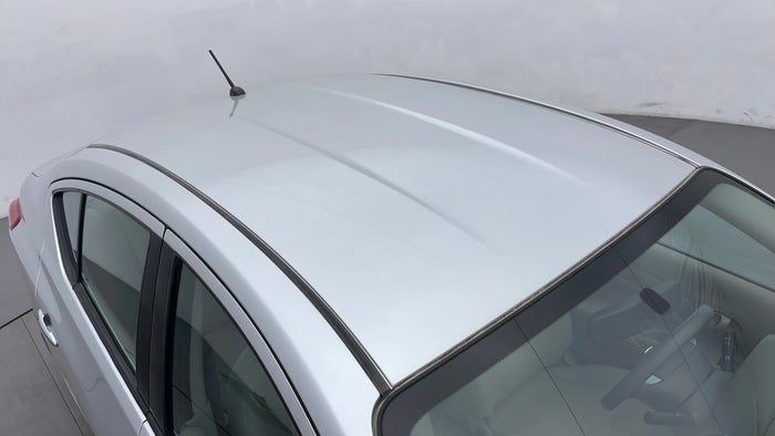 NISSAN SUNNY-Roof/Sunroof View