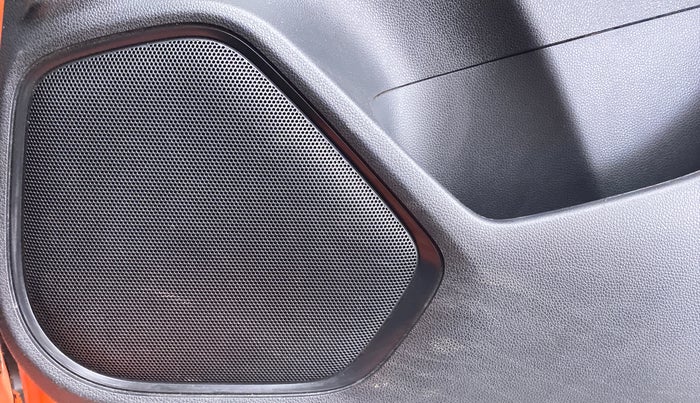 2016 Honda Jazz 1.2 V MT, Petrol, Manual, 56,361 km, Speaker